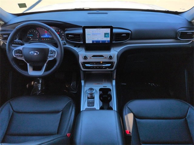 Certified 2023 Ford Explorer XLT w/ Equipment Group 202A image 15