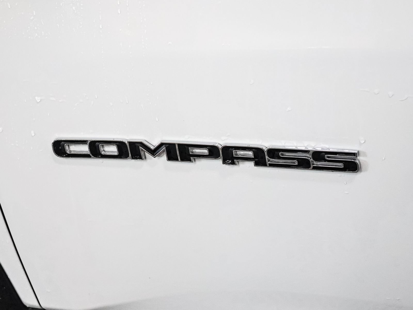 Used 2024 Jeep Compass Limited AWD/4WD image 18