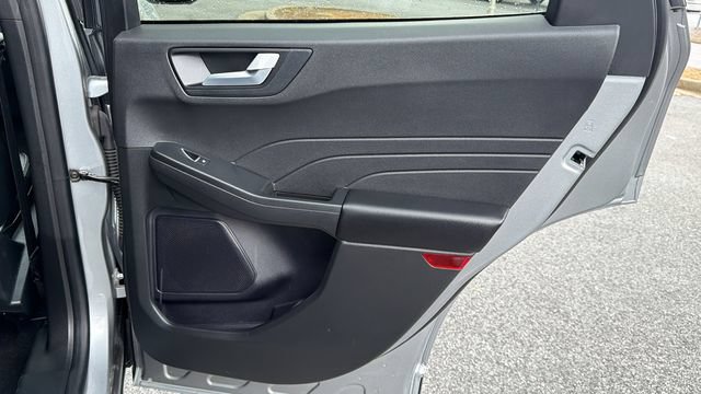 Certified 2024 Ford Escape Platinum AWD/4WD image 18