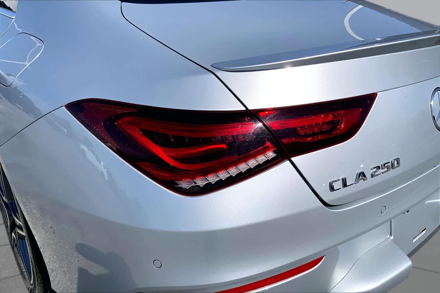 Used 2021 Mercedes-Benz CLA 250 w/ AMG Line image 26