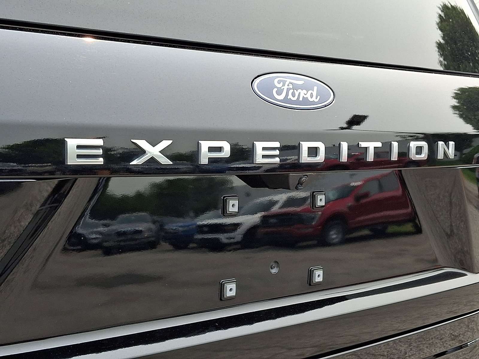 Certified 2025 Ford Expedition Max Active AWD/4WD image 32