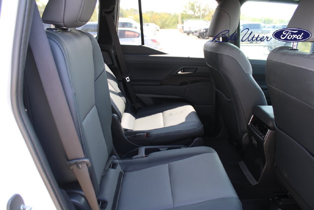 Used 2026 Lexus GX 550 w/ Accessory Package (2T) AWD/4WD image 12