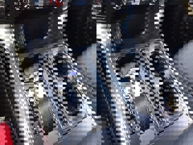 Certified 2022 Ford F150 XLT w/ Equipment Group 302A High image 16