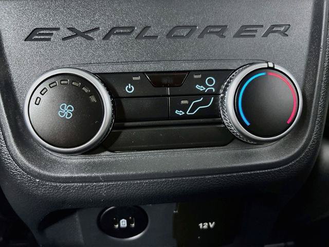 Certified 2025 Ford Explorer Active w/ Active Comfort Package RWD image 25