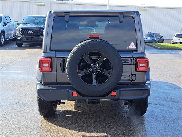 Used 2022 Jeep Wrangler Unlimited Sahara image 4
