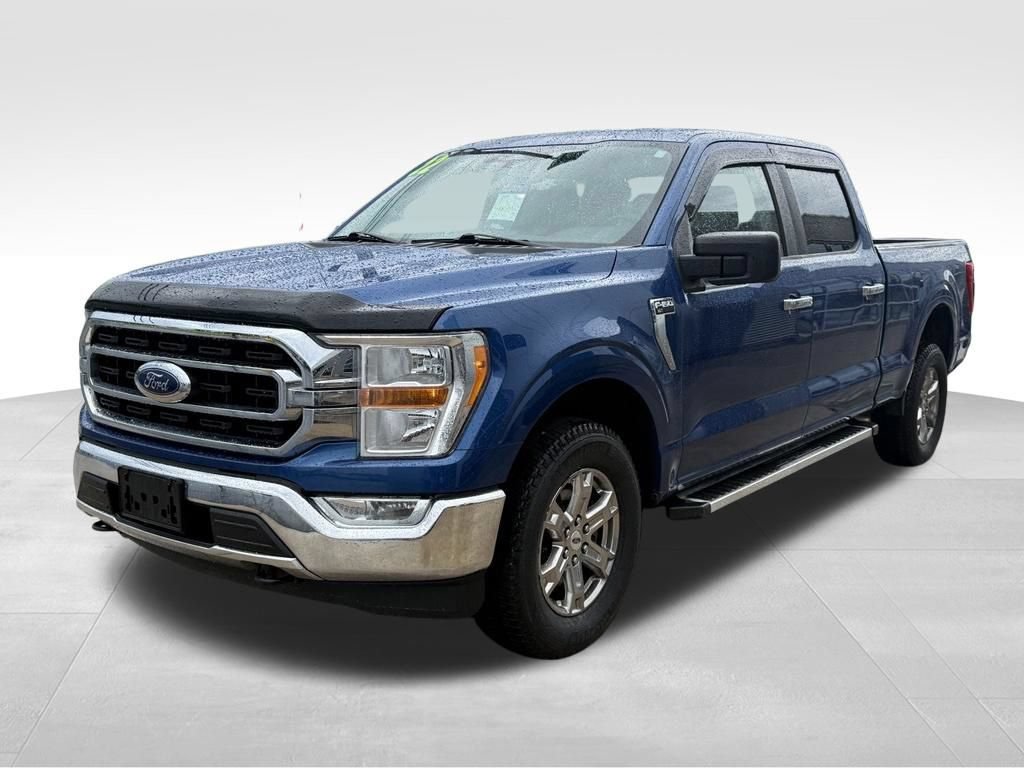 Certified 2022 Ford F150 XLT w/ XTR Package AWD/4WD image 4