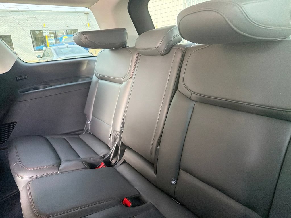 Certified 2025 Ford Expedition Active AWD/4WD image 29