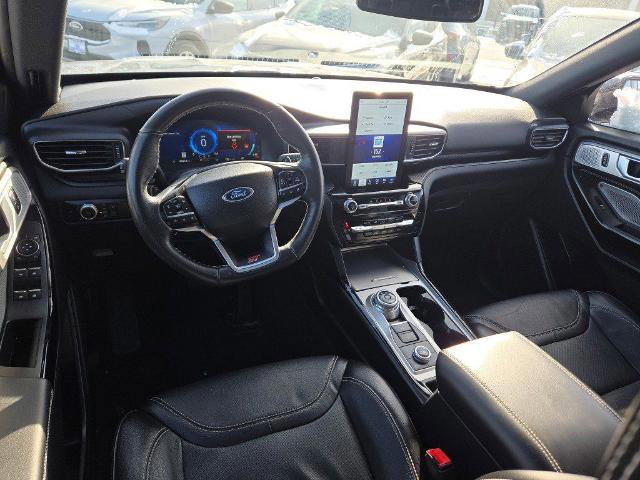 Certified 2023 Ford Explorer ST w/ Equipment Group 401A image 18