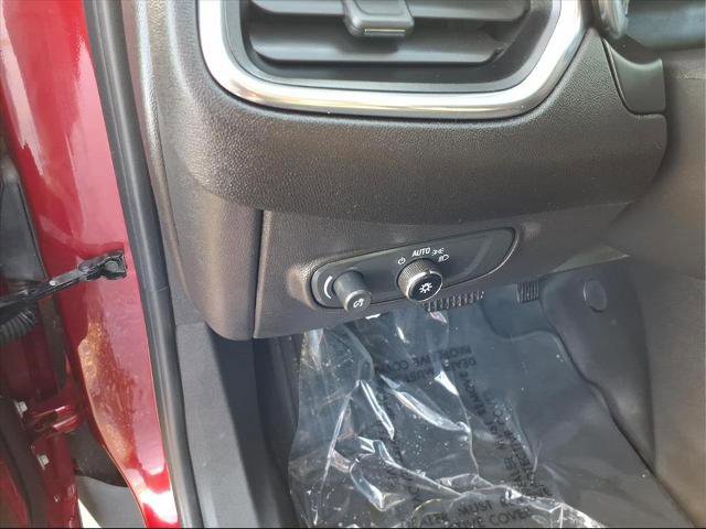 Used 2023 Chevrolet Equinox LT image 20