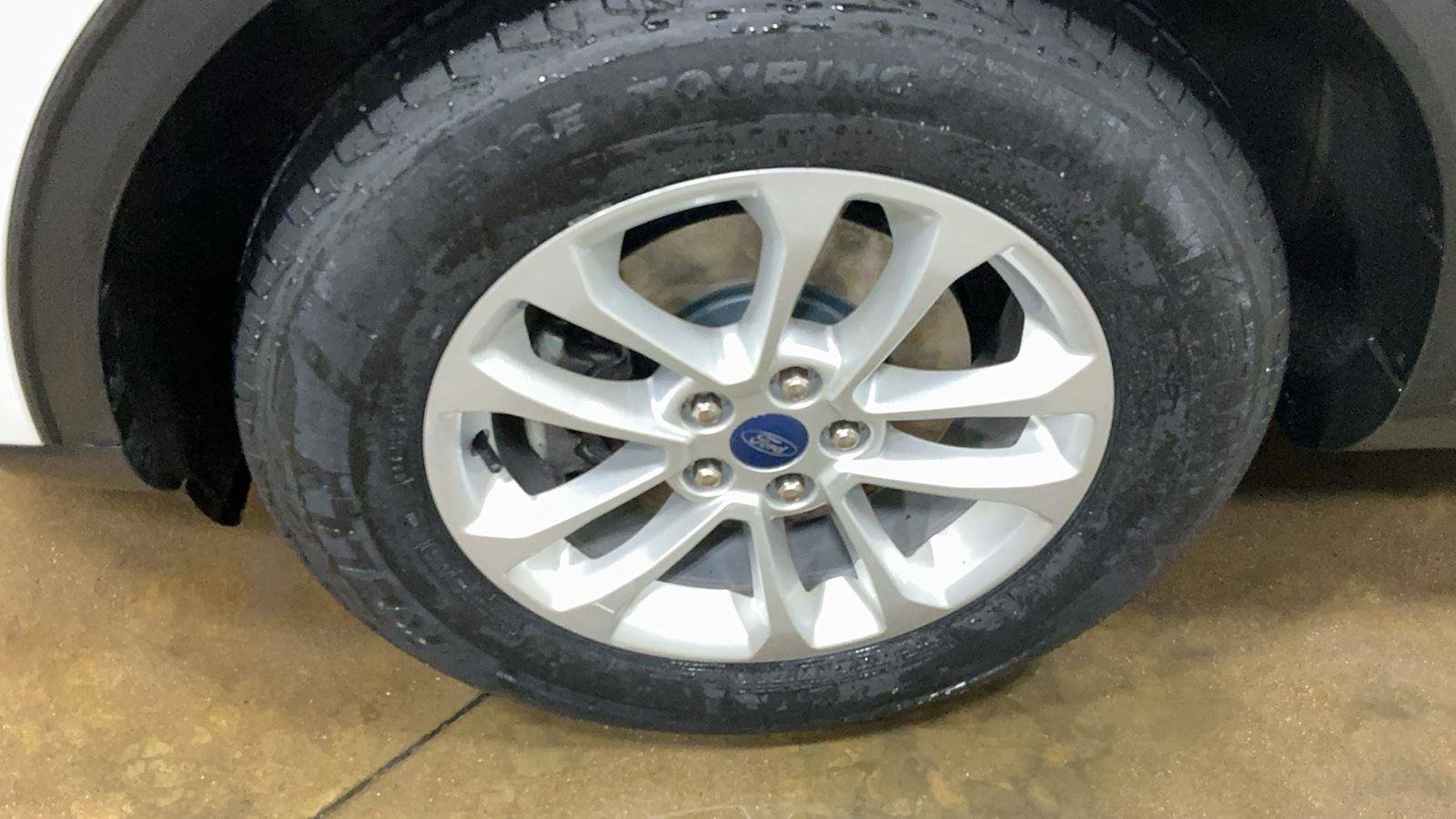 Certified 2021 Ford Escape SE w/ Cold Weather Package image 8