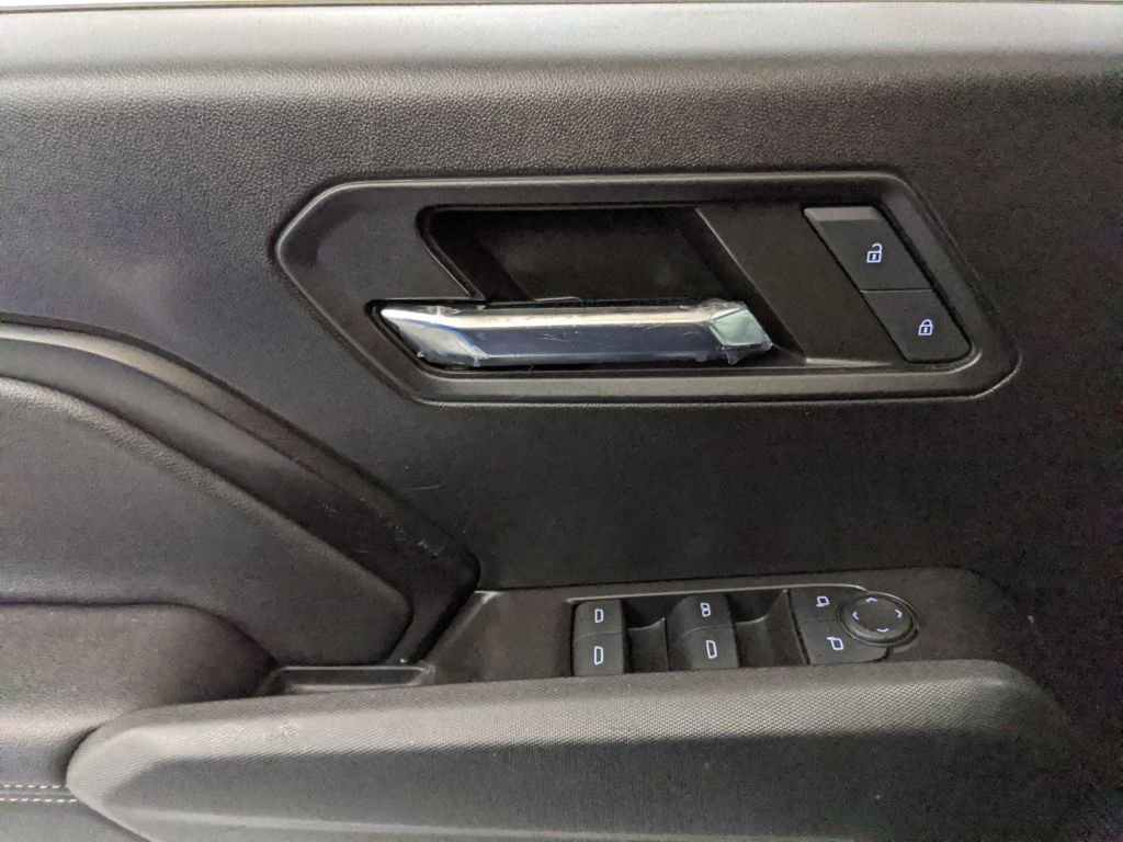 Used 2024 Chevrolet Colorado LT w/ LT Convenience Package image 21