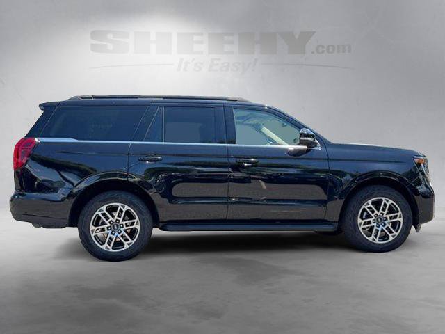 Certified 2025 Ford Expedition Active AWD/4WD image 10