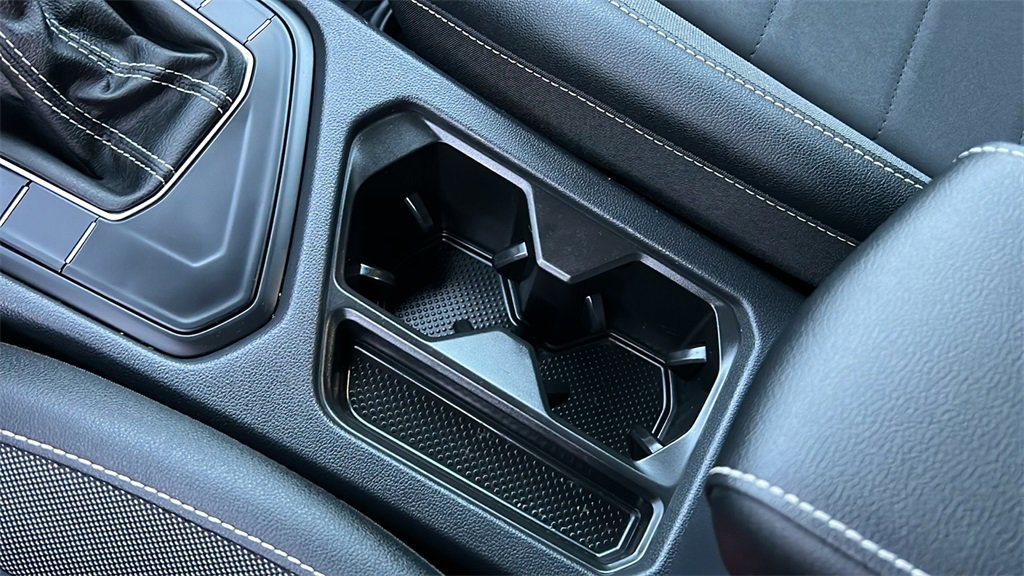 Used 2022 Volkswagen Taos SE image 14