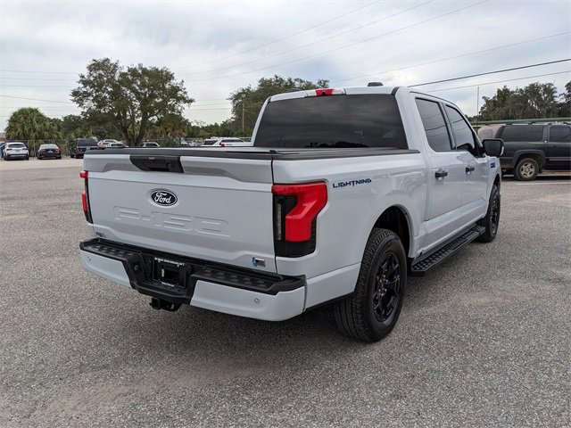 Certified 2025 Ford F150 Lightning XLT image 5