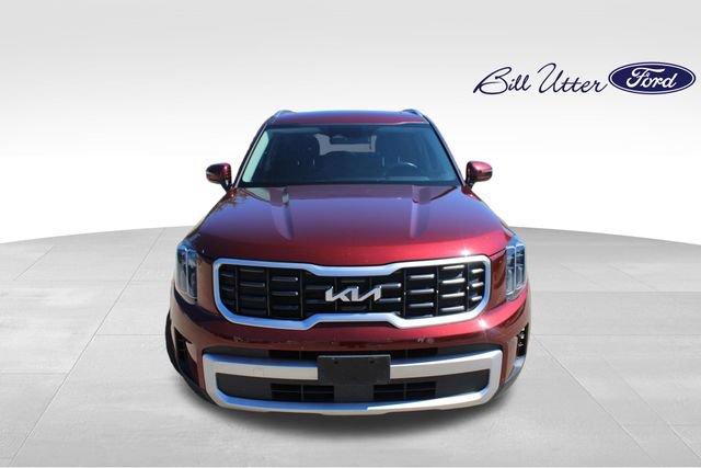 Used 2024 Kia Telluride S w/ S Sunroof Package FWD image 2