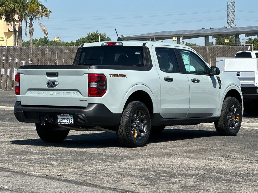 Certified 2024 Ford Maverick Tremor w/ Tremor Off-Road Package AWD/4WD image 3