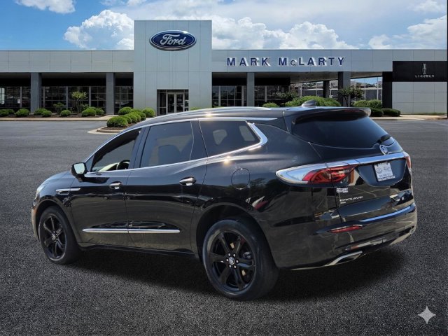 Used 2024 Buick Enclave Essence w/ Experience Buick Package AWD/4WD image 3