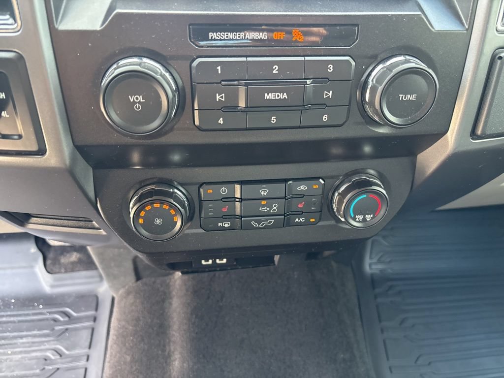 Certified 2020 Ford F150 XLT w/ Equipment Group 302A Luxury AWD/4WD image 24