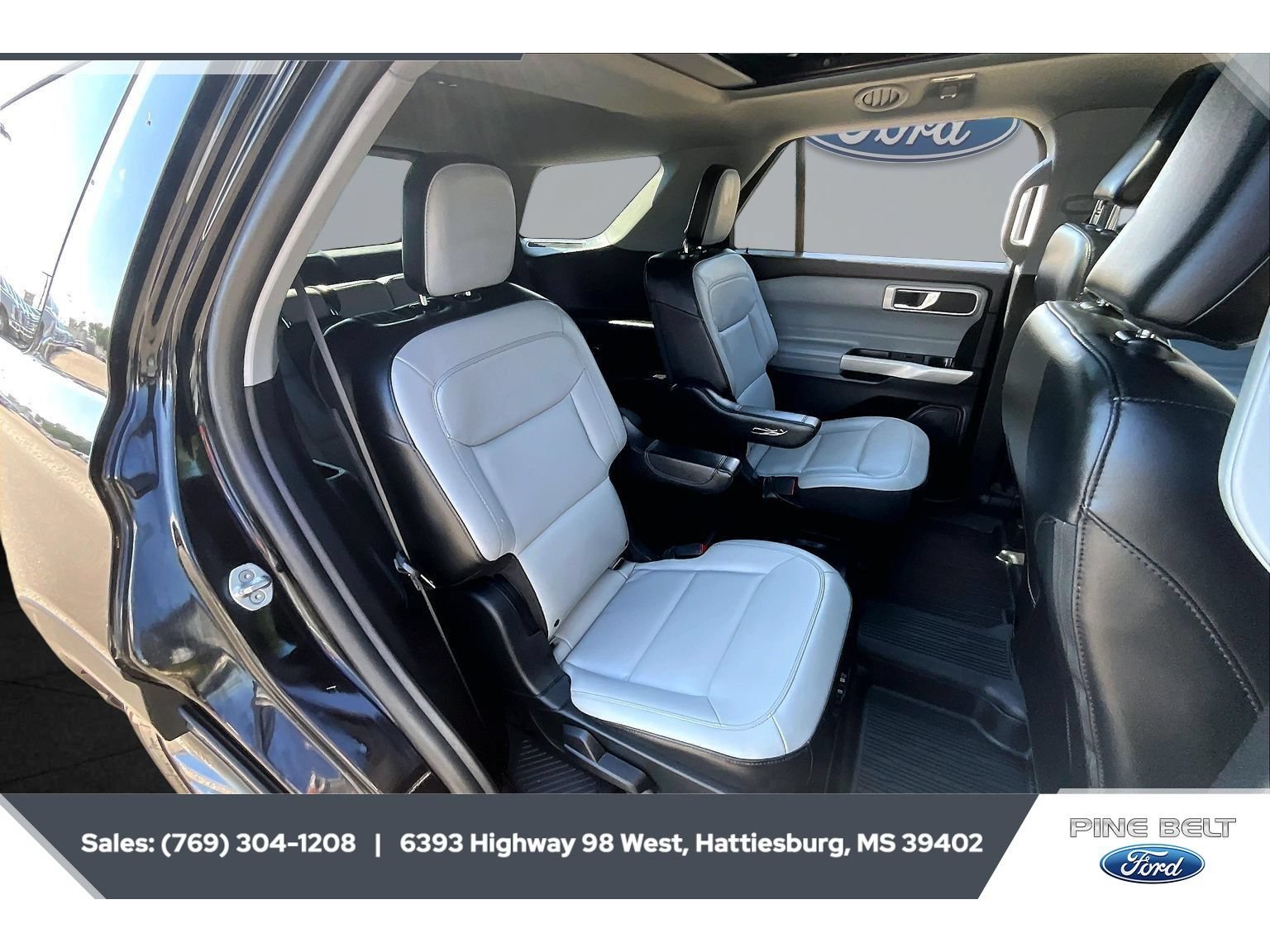 Certified 2021 Ford Explorer XLT w/ Equipment Group 202A RWD image 20