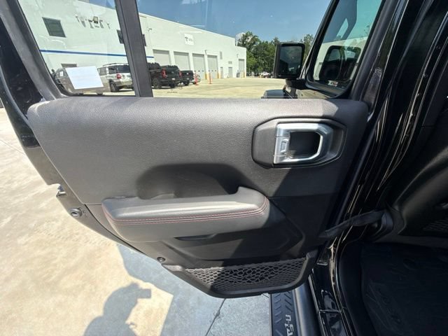 Used 2022 Jeep Wrangler Unlimited Rubicon w/ Xtreme Recon 35" Tire Package AWD/4WD image 48