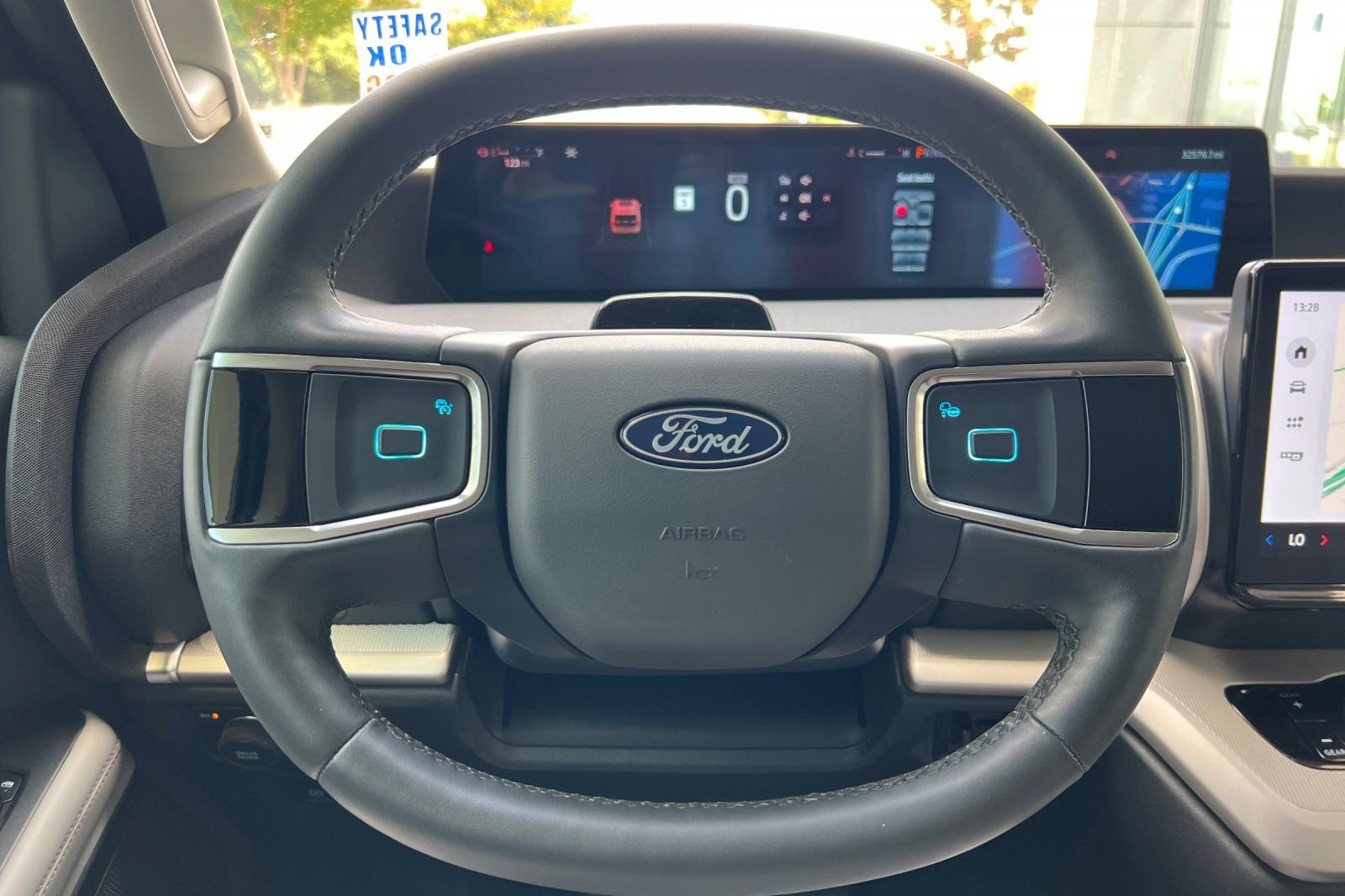 Certified 2025 Ford Expedition Max Active AWD/4WD image 26