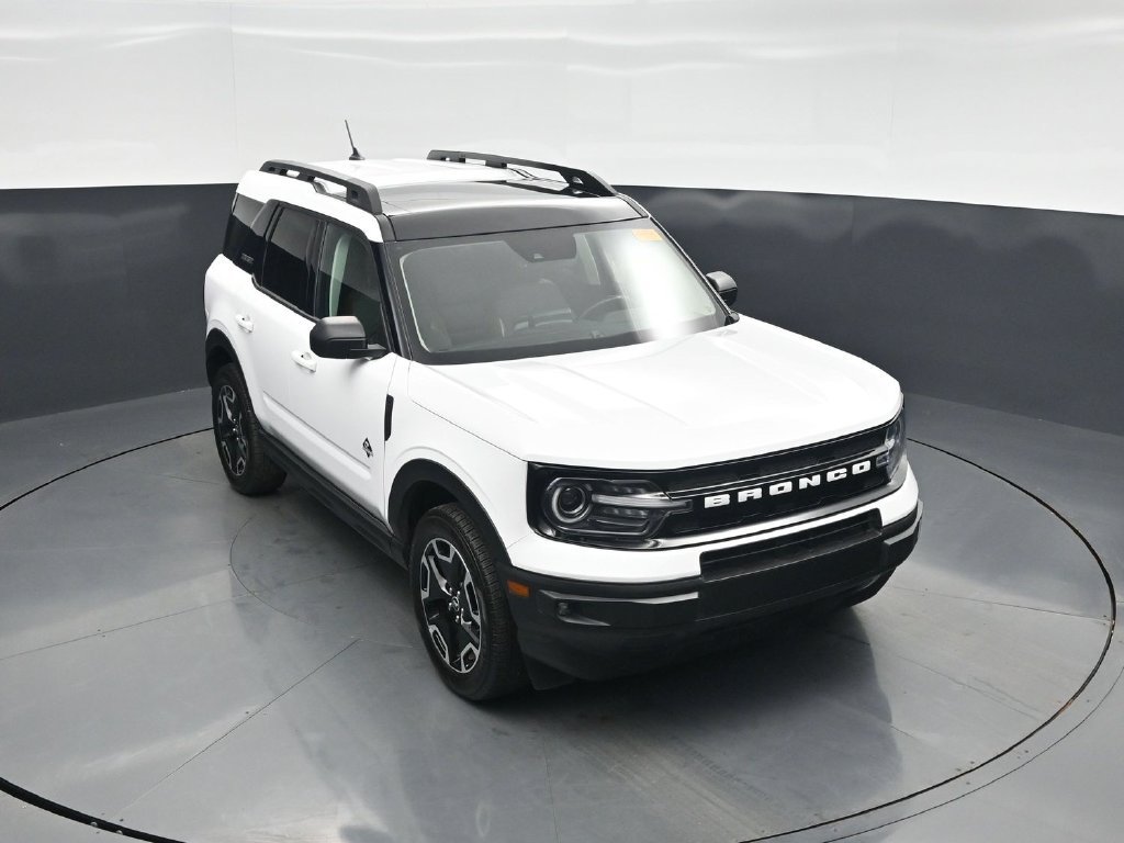 Certified 2023 Ford Bronco Sport Outer Banks w/ Tech Package AWD/4WD image 34