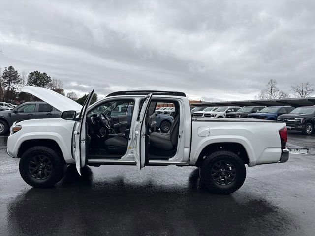 Used 2020 Toyota Tacoma SR5 image 25