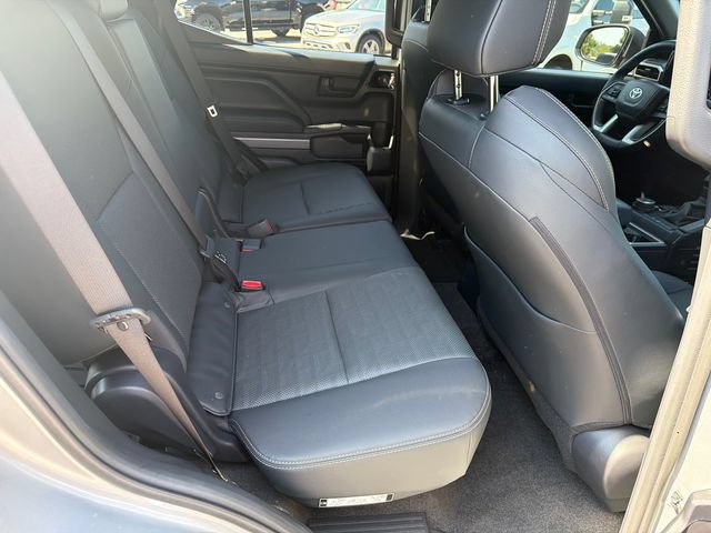 Used 2026 Toyota 4Runner TRD Off-Road Premium AWD/4WD image 17