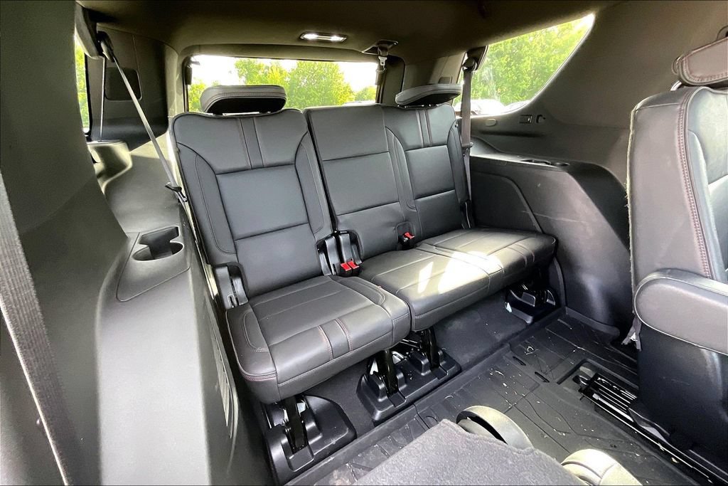 Used 2022 Chevrolet Tahoe RST w/ Sport Performance Package AWD/4WD image 19