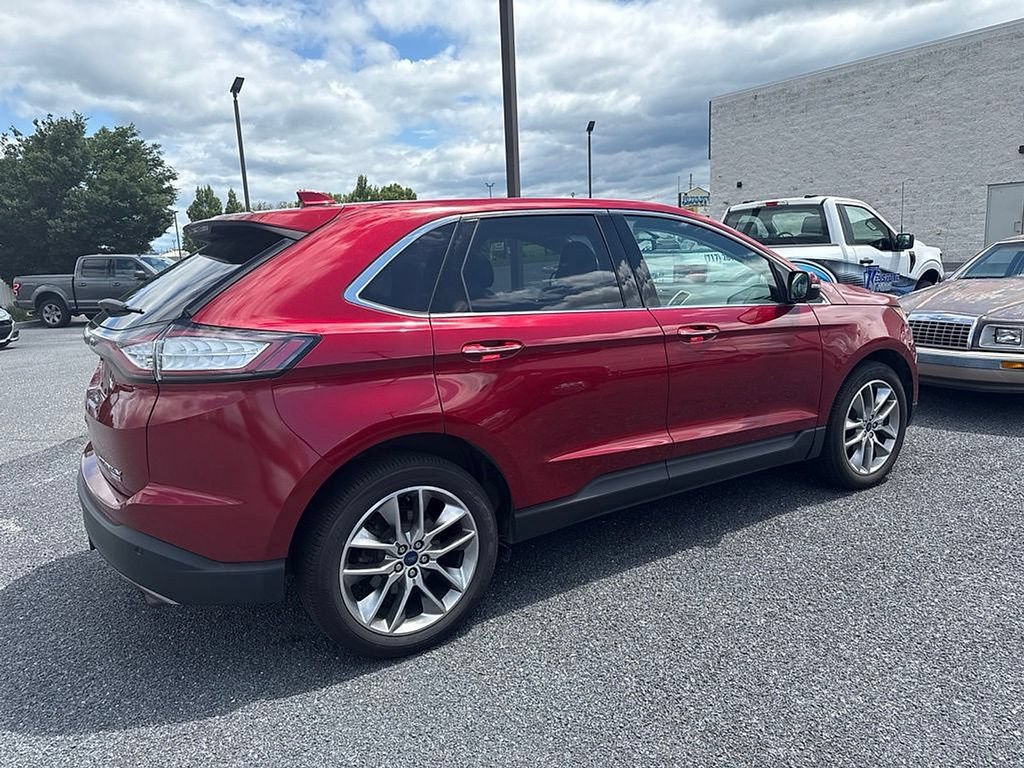 Certified 2017 Ford Edge Titanium w/ Equipment Group 301A AWD/4WD image 4