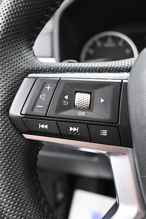 Used 2023 Mitsubishi Outlander SE AWD/4WD image 16