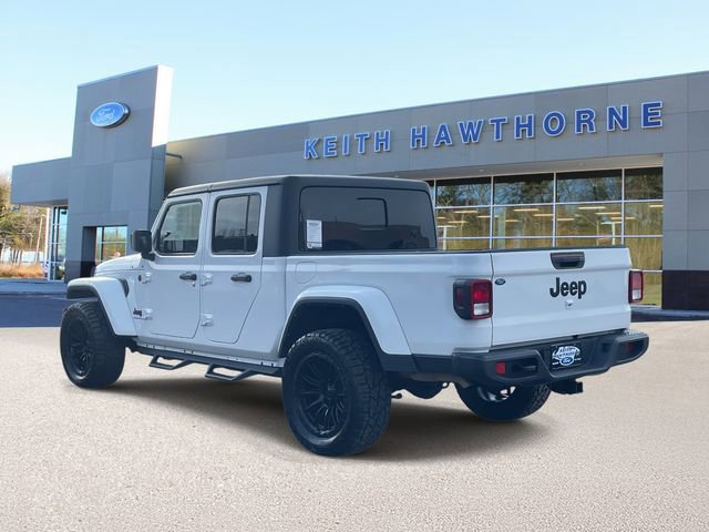 Used 2023 Jeep Gladiator Sport image 2