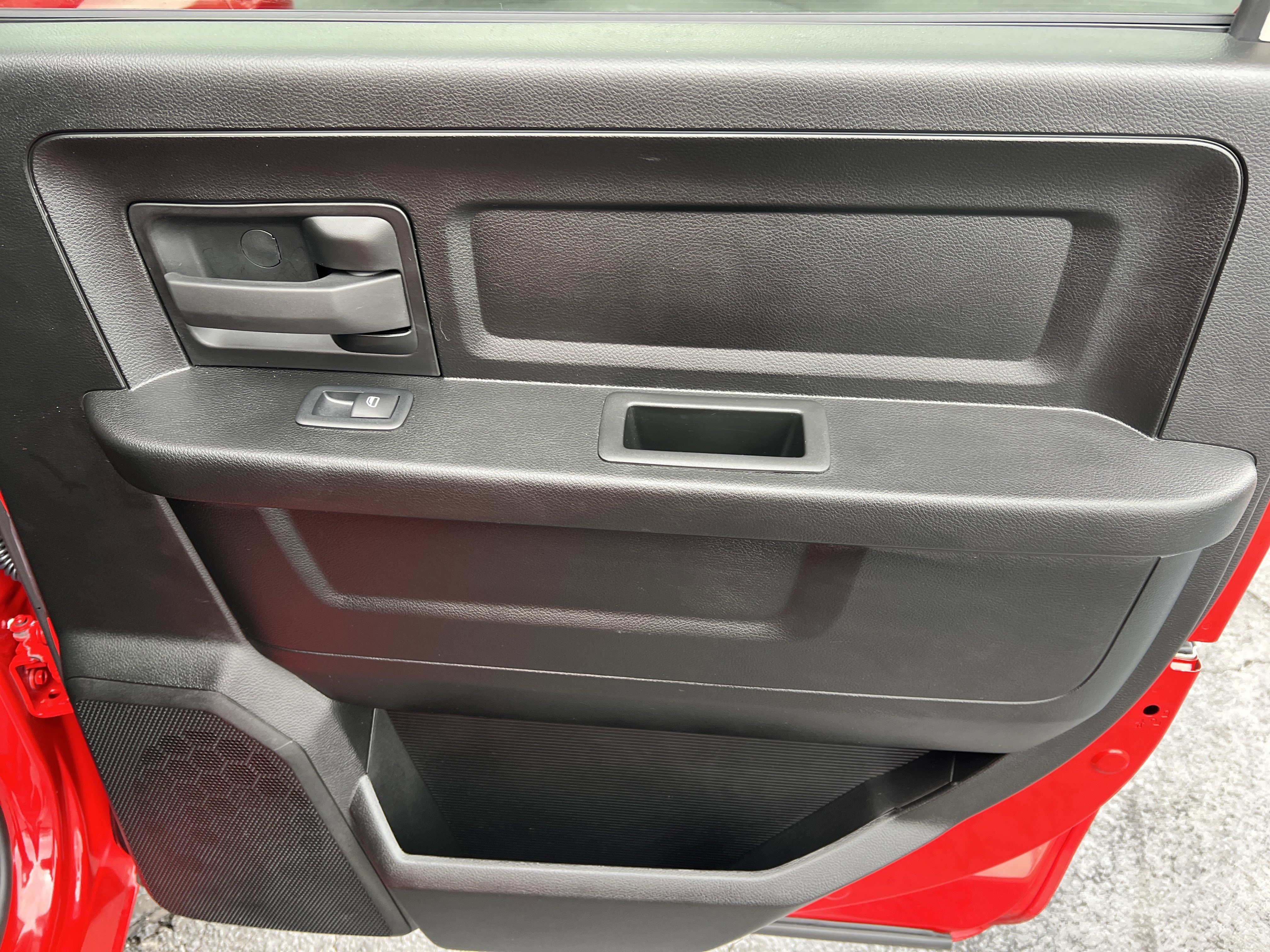 Used 2024 RAM 1500 Tradesman image 16