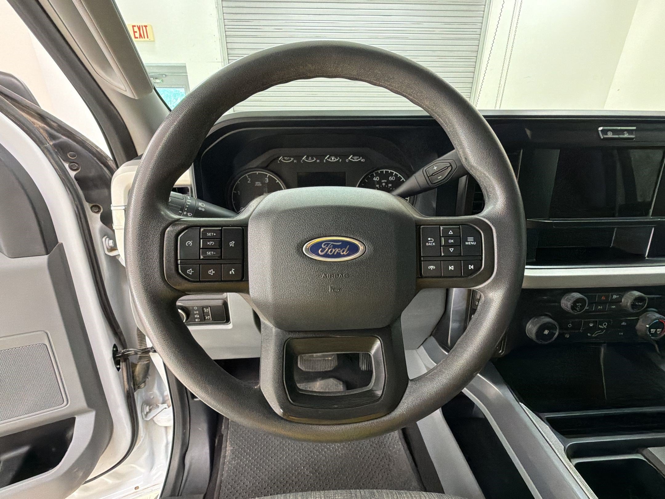 Certified 2025 Ford F250 XLT w/ FX4 Off-Road Package AWD/4WD image 11
