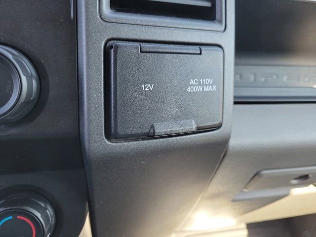 Certified 2022 Ford F350 XL w/ Power Equipment Group image 30