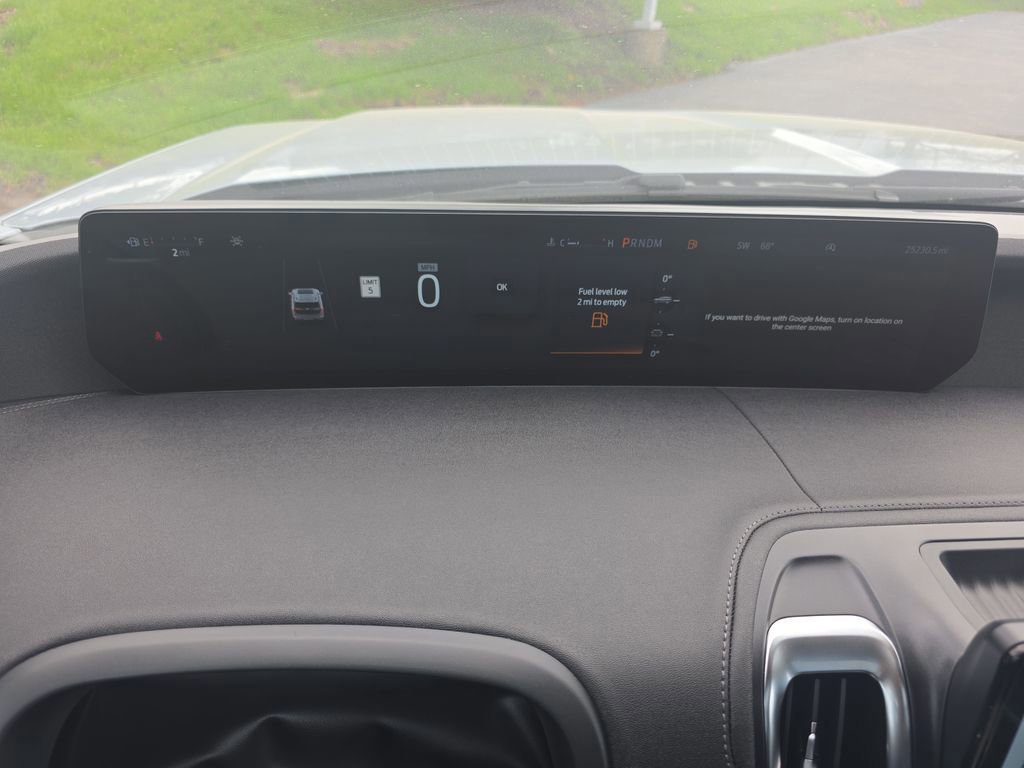 Certified 2025 Ford Expedition Platinum w/ Driver's Package AWD/4WD image 35