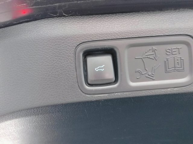Certified 2021 Ford Expedition XLT AWD/4WD image 18