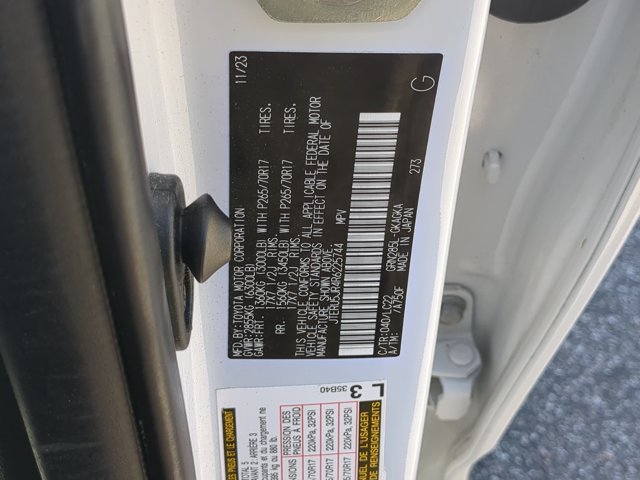 Used 2024 Toyota 4Runner TRD Off-Road Premium w/ Moonroof Package AWD/4WD image 37