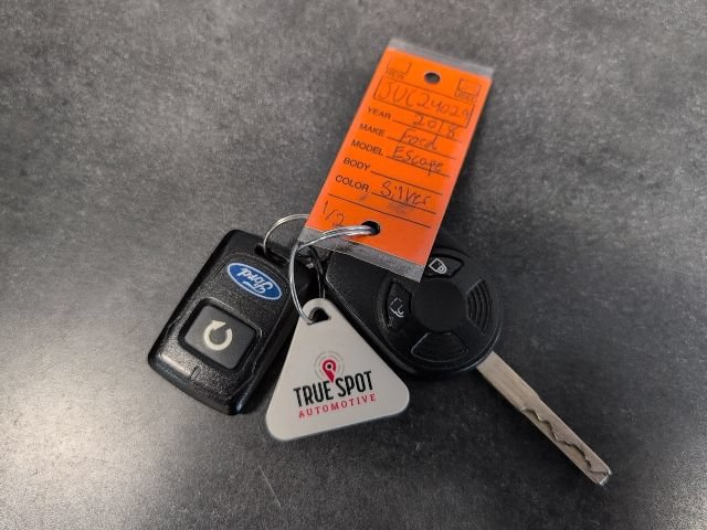 Certified 2018 Ford Escape SE AWD/4WD image 36