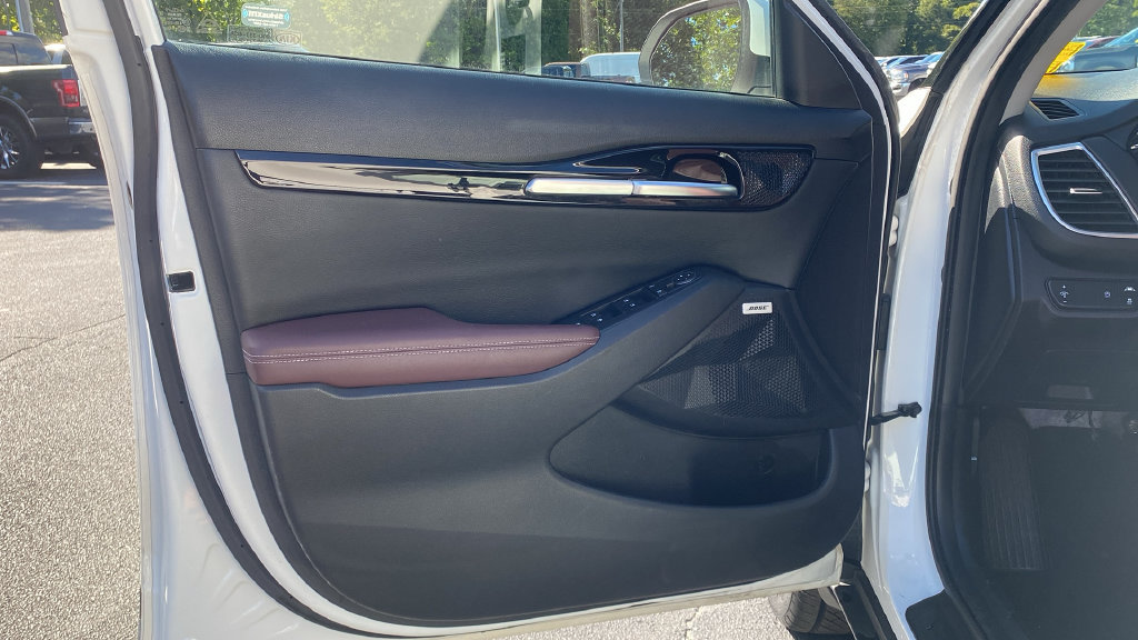Used 2022 Kia Seltos SX w/ Sunroof Package AWD/4WD image 17
