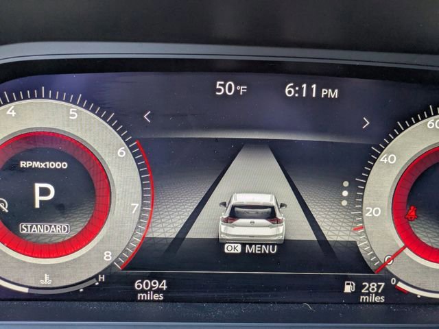 Used 2025 Nissan Rogue SL w/ SL Premium Package image 31