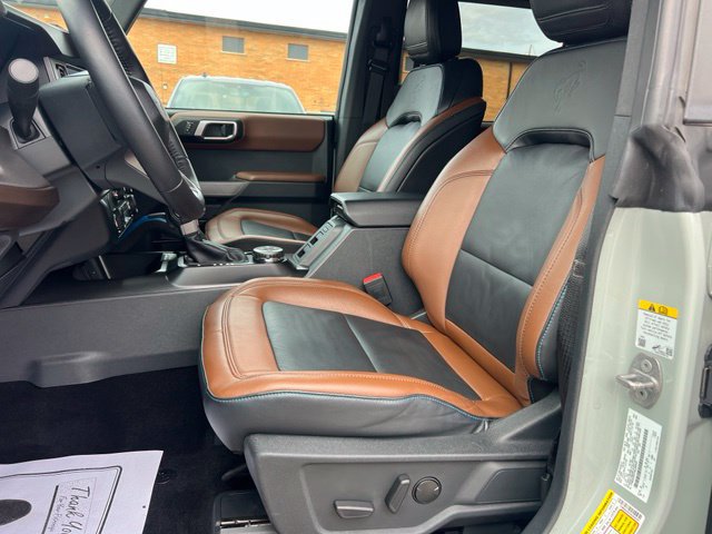 Certified 2022 Ford Bronco Outer Banks w/ Sasquatch Package AWD/4WD image 19
