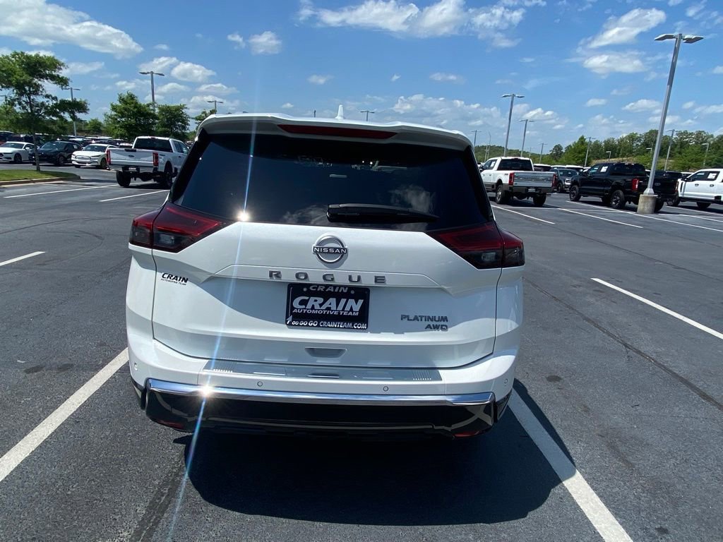Used 2024 Nissan Rogue Platinum w/ Platinum Premium Package AWD/4WD image 6