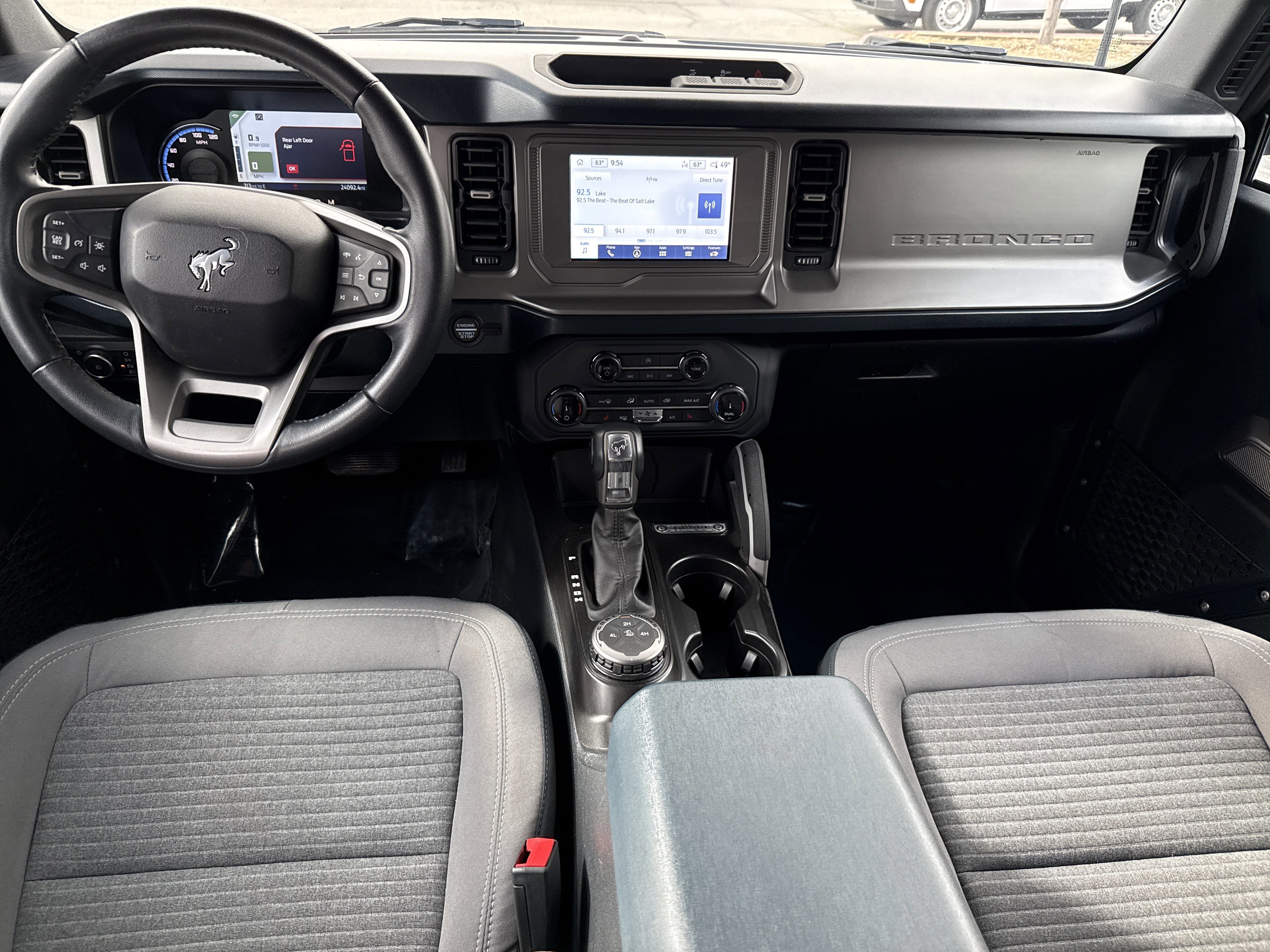 Certified 2022 Ford Bronco Outer Banks image 16