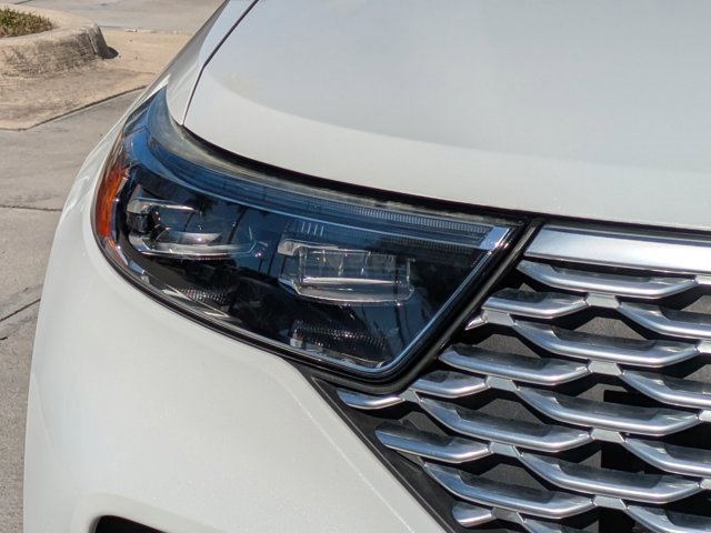 Certified 2020 Ford Explorer Platinum w/ Premium Technology Package image 9