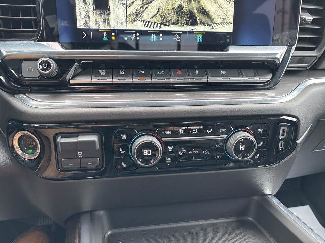 Used 2025 Chevrolet Silverado 3500 High Country w/ High Country Premium Package image 19