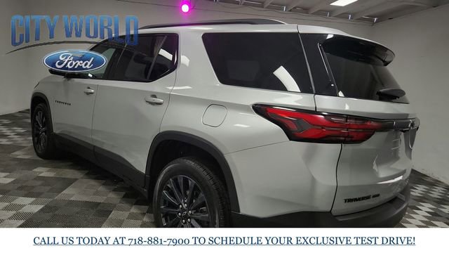 Used 2022 Chevrolet Traverse RS image 6