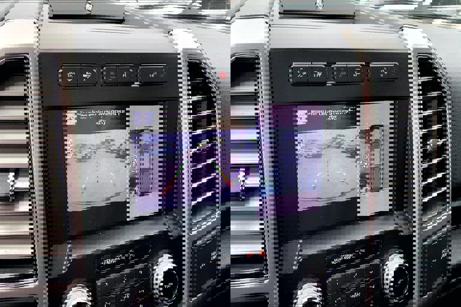 Certified 2019 Ford F150 Platinum w/ Equipment Group 701A Luxury AWD/4WD image 23