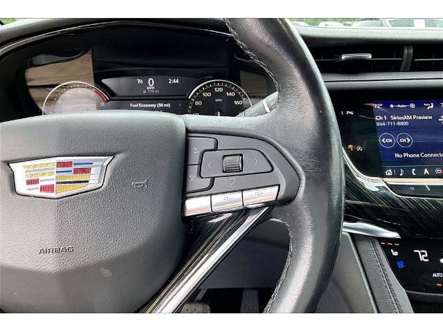 Used 2023 Cadillac XT6 Premium Luxury FWD image 12