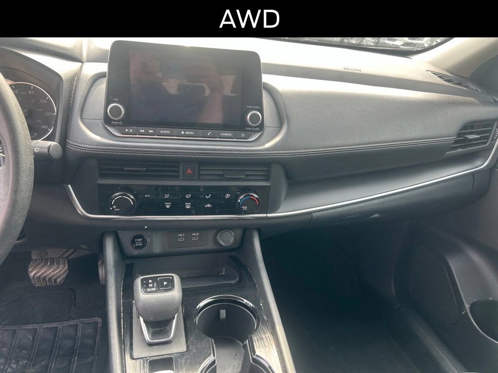 Used 2024 Nissan Rogue S AWD/4WD image 19